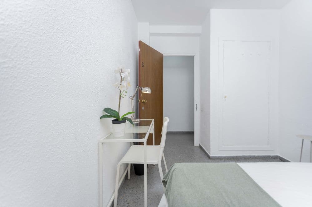 Private room in Valencia photo 2