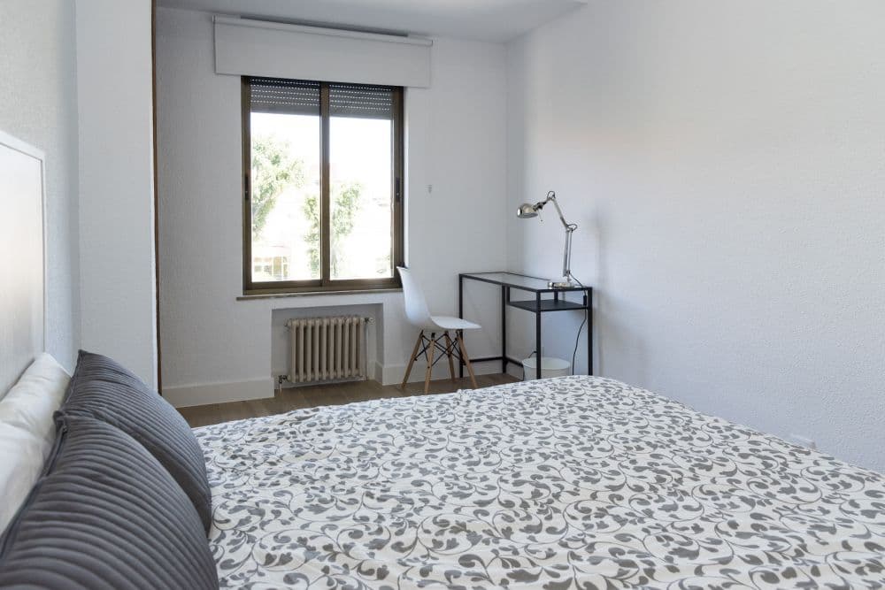 Private room in Madrid photo 2
