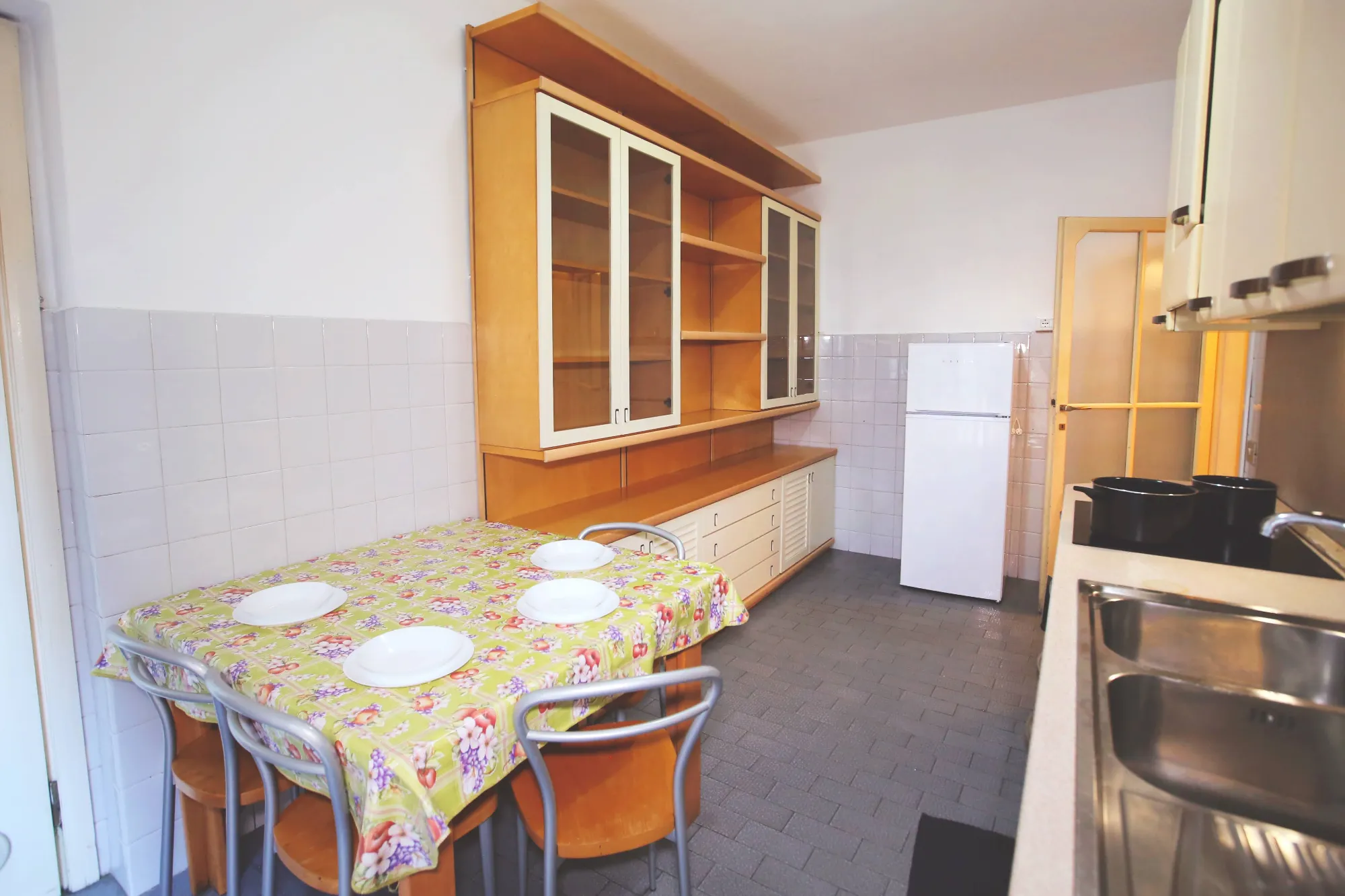 Kitchen 2